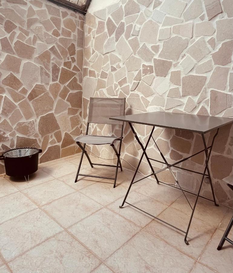 Lovely 2 Bedroom Rental Unit,Patio And Close Beach San Pietro in Bevagna Exterior photo